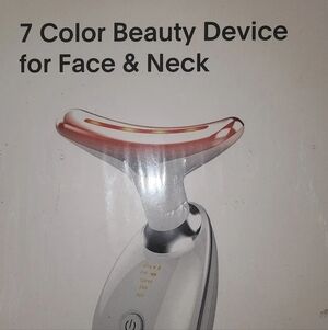 7 Color LED Facial Massager New In Box Light Therapy Skin Care Anti Aging Face